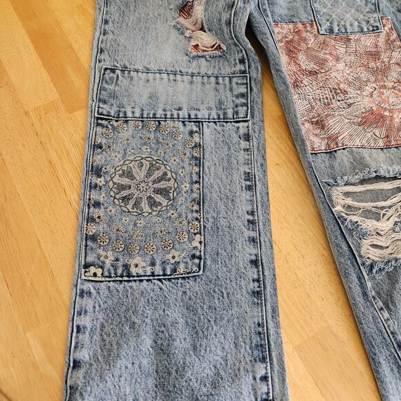 Kancan 90's Boyfriend Patch Denim Jeans Boho Sz 9/28 EUC - Picture 10 of 12